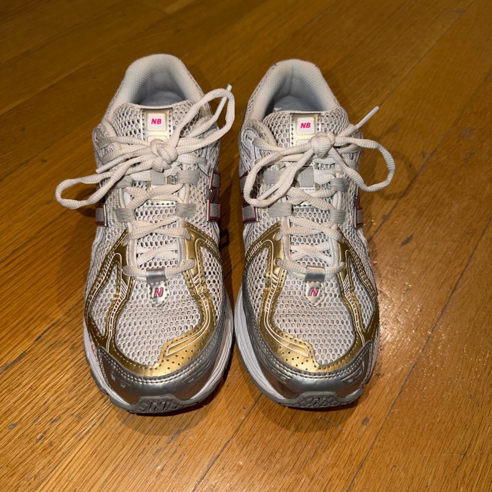 New Balance 1906 Women's Sneakers Gold and Silver